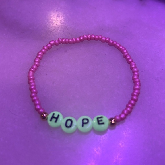 HOPE Letter Bead Stretch Bracelet Glow in the Dark - Picture 2 of 5